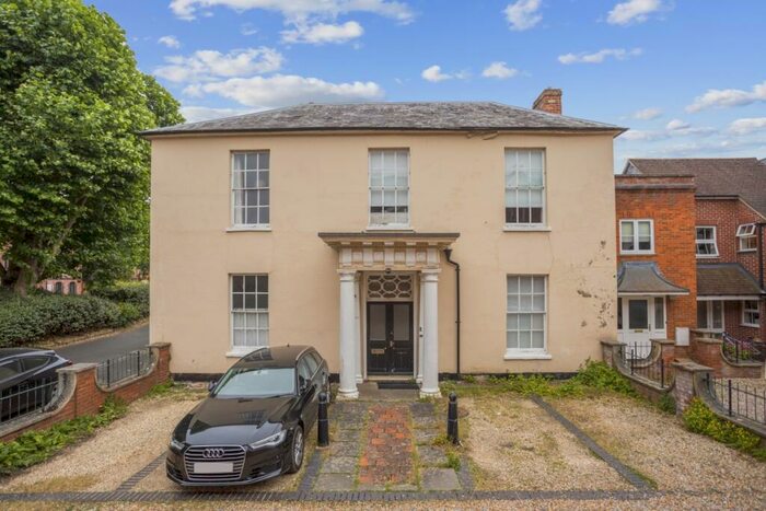 1 Bedroom Flat To Rent In West Mills Newbury, RG14