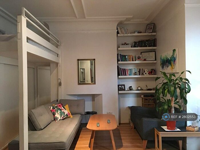 Studio To Rent In Glenloch Road, London, NW3