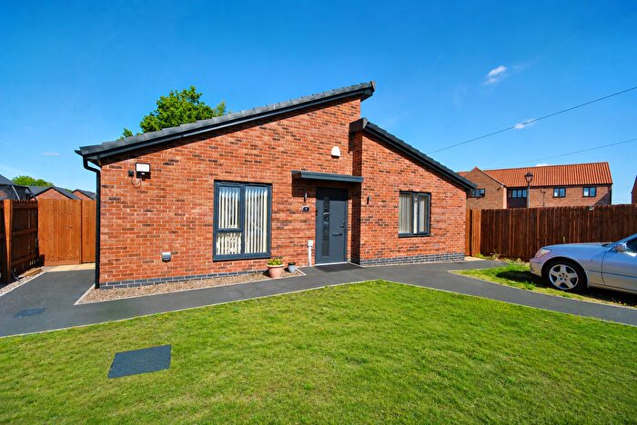 3 Bedroom Detached Bungalow For Sale In Styrrup Road, Harworth, Doncaster, DN11