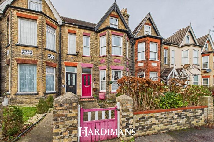 5 Bedroom Terraced House For Sale In London Road South, Lowestoft, NR33