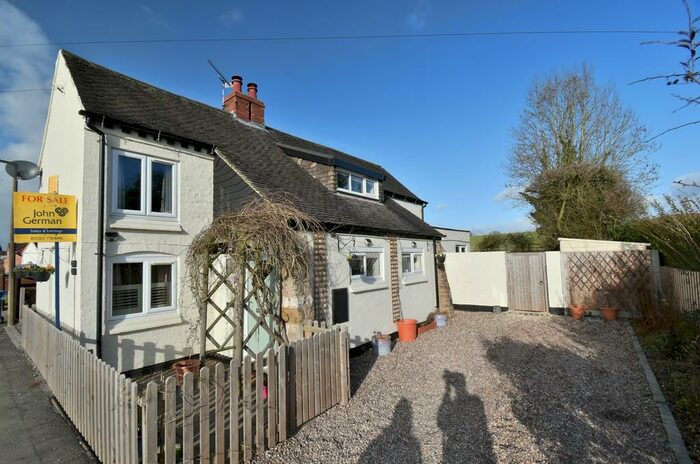 4 Bedroom Cottage For Sale In Barton Gate, Barton Under Needwood, DE13