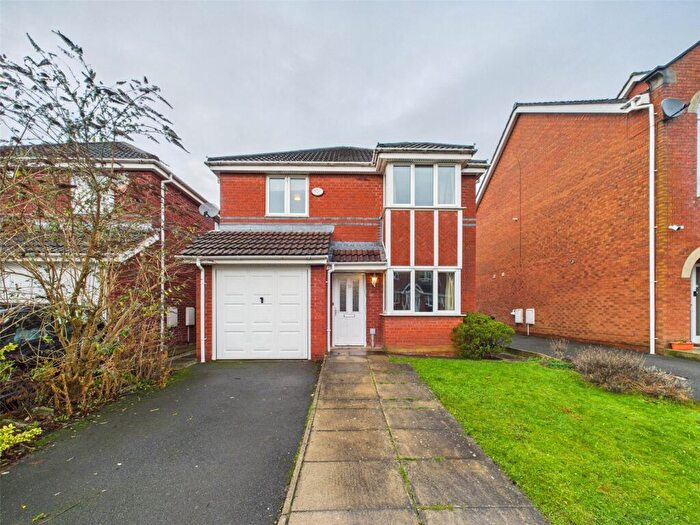 4 Bedroom Detached House To Rent In Alderley Way, Stockport, Greater Manchester, SK3