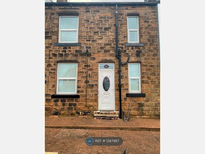 2 Bedroom Terraced House To Rent In Clough Street, Leeds LS27
