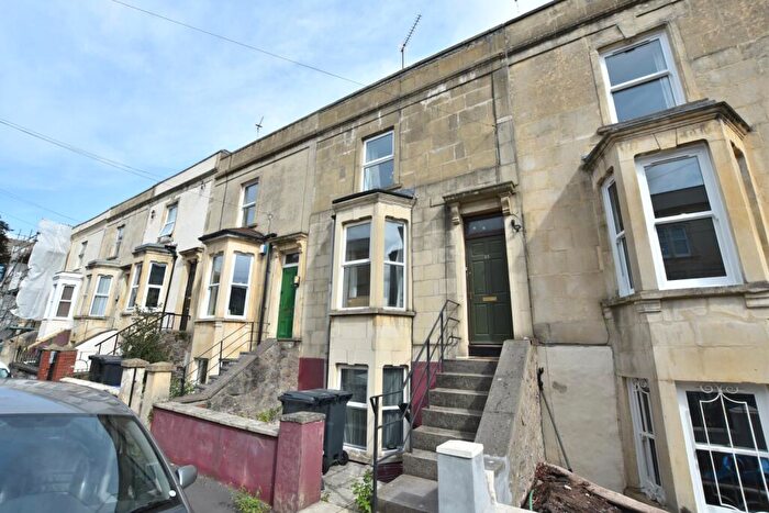 5 Bedroom Terraced House To Rent In Brighton Road, Bristol, BS6