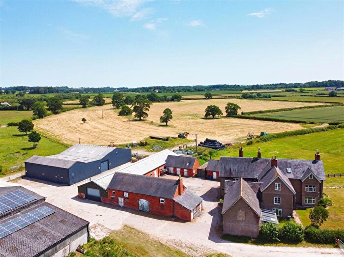 5 Bedroom Farm House For Sale In Sherholt Lodge Farm, Barton Under Needwood, Burton-On-Trent, DE13