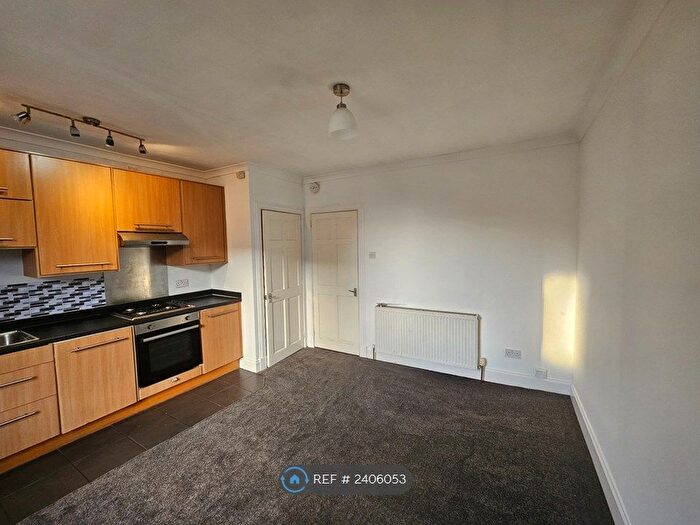 1 Bedroom Flat To Rent In Boyd Street, Largs, KA30