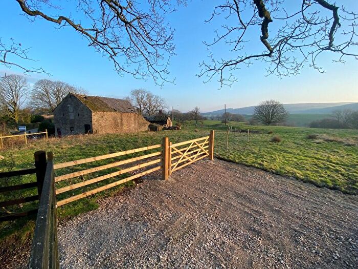4 Bedroom Detached House For Sale In Smithells Farm Barn, Higher House Lane, Heapey Nr White Coppice, PR6