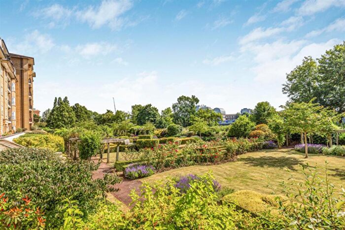 2 Bedroom House To Rent In Wyatt Drive, London, SW13