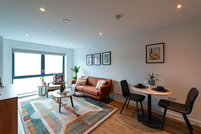 1 Bedroom Flat To Rent In Lansdowne Road, London, N17