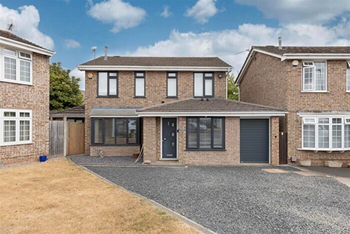 4 Bedroom Detached House For Sale In Beeby Close, Syston, Leicester, LE7