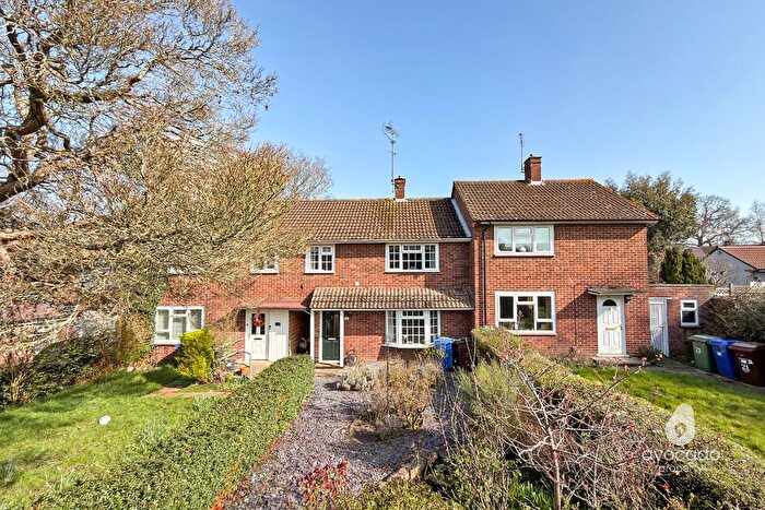 3 Bedroom Terraced House For Sale In Swancote Green, Bracknell, RG12