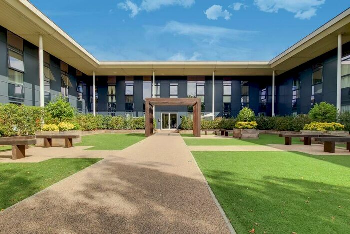 1 Bedroom Flat To Rent In Clivemont Road, Maidenhead, SL6