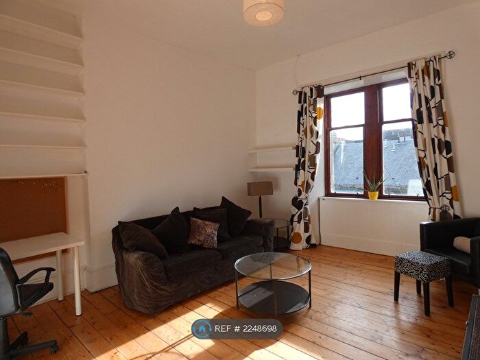 1 Bedroom Flat To Rent In Glasgow Street, Glasgow, G12
