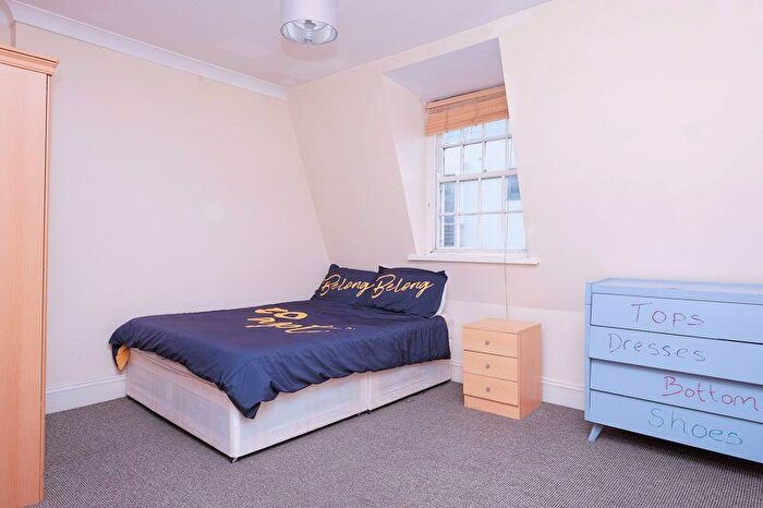 1 Bedroom Detached House To Rent In Camelford Street, Brighton, BN2