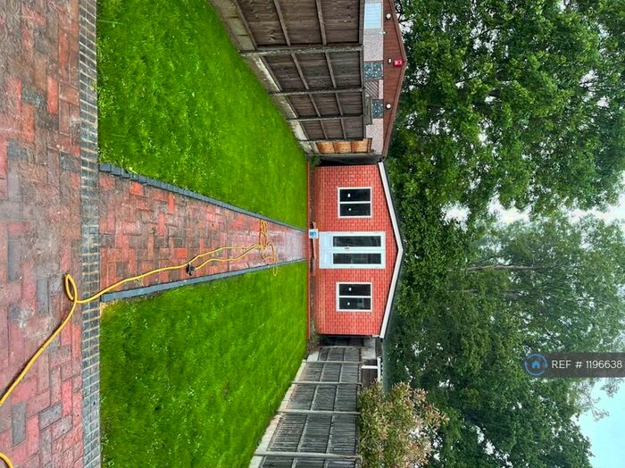 3 Bedroom Terraced House To Rent In Cranmore Boulevard, Shirley, Solihull, B90