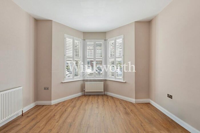 2 Bedroom Apartment To Rent In Imperial Road, London, N22