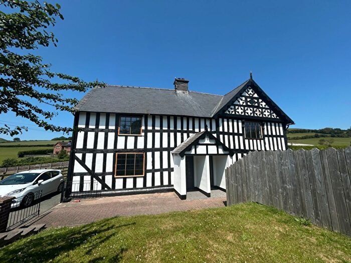 2 Bedroom Semi-Detached House To Rent In Milford, Newtown, Powys, SY16