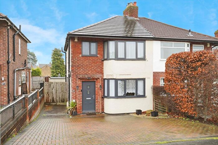 3 Bedroom Semi-Detached House For Sale In Darklands Road, Swadlincote, Derbyshire, DE11