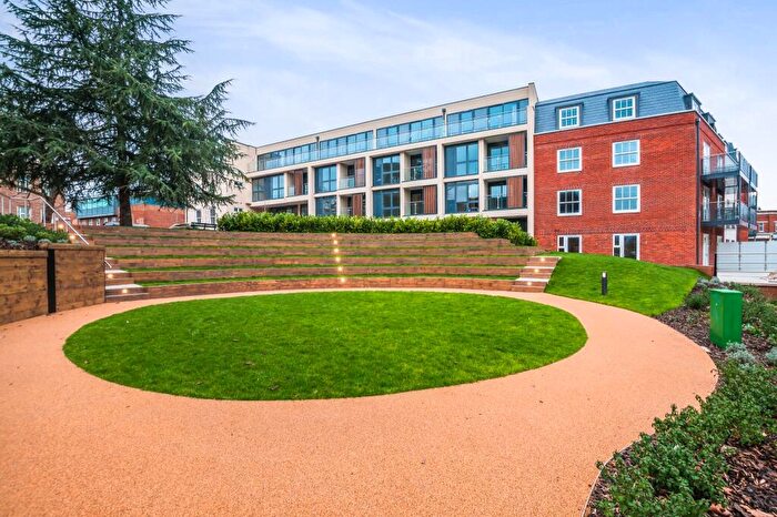 2 Bedroom Apartment To Rent In Chapel Wharf Saint Ives Road Maidenhead, SL6
