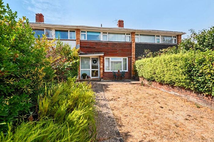 3 Bedroom House For Sale In Racton Avenue, Portsmouth, PO6