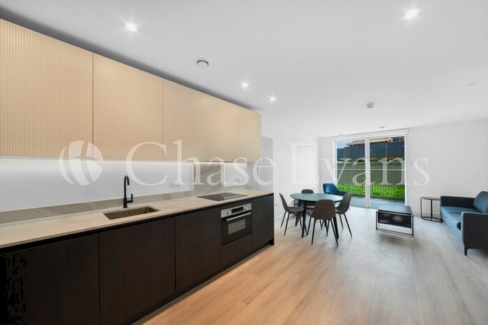 1 Bedroom Flat To Rent In Heartwood Boulevard, Acton, London, W3