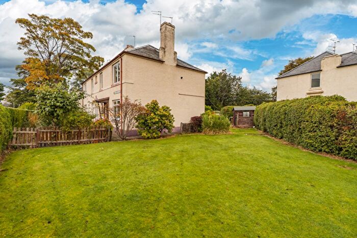 2 Bedroom Flat For Sale In / Stenhouse Avenue, Edinburgh, EH11