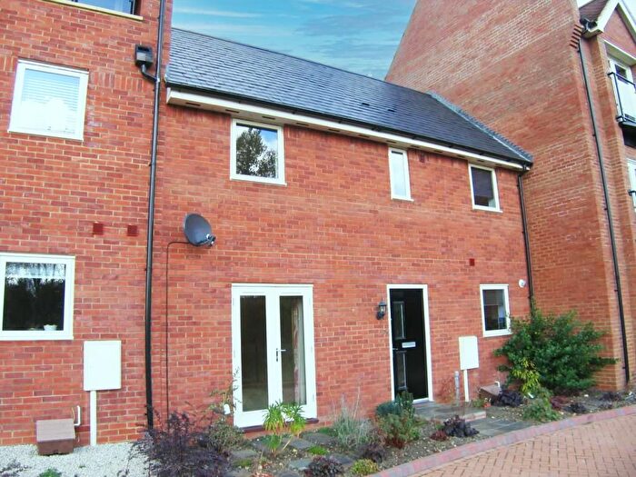 3 Bedroom Terraced House To Rent In Wagstaff Way, Olney, MK46
