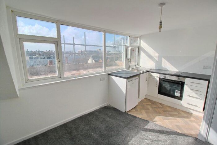 Studio To Rent In Cottage Grove, Southsea, PO5