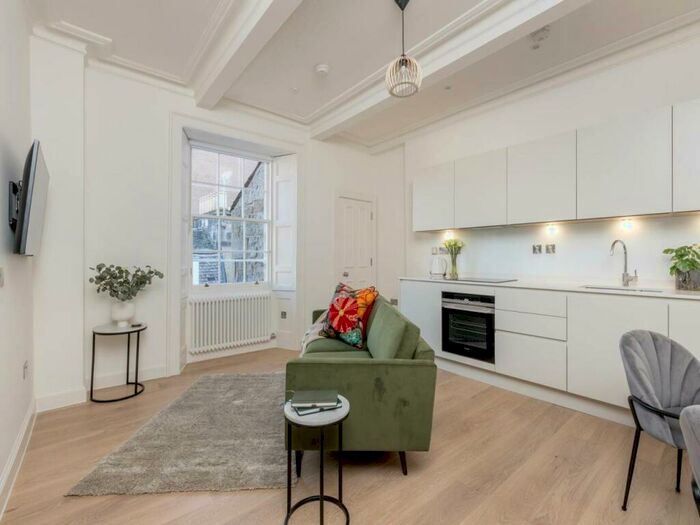 1 Bedroom Flat To Rent In Castle Street, City Centre, Edinburgh, EH2