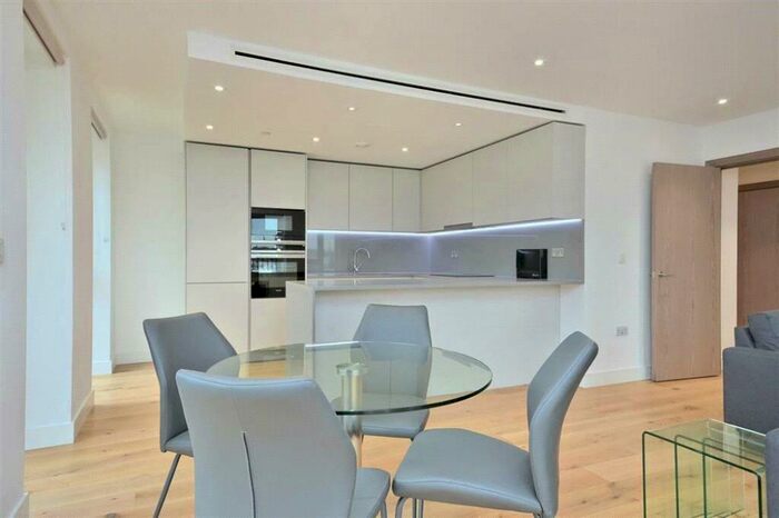 2 Bedroom Apartment To Rent In Ariel House, Wapping, E1W