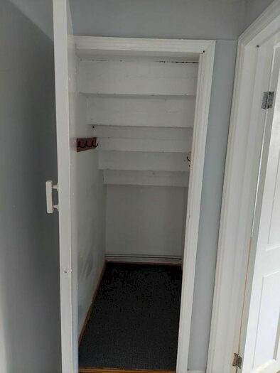 2 Bedroom Flat To Rent In Heol Dyddwr, Neath, SA11