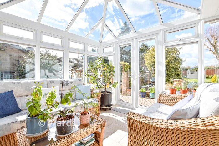 3 Bedroom Detached House For Sale In Red Hill, Wateringbury, Kent, ME18