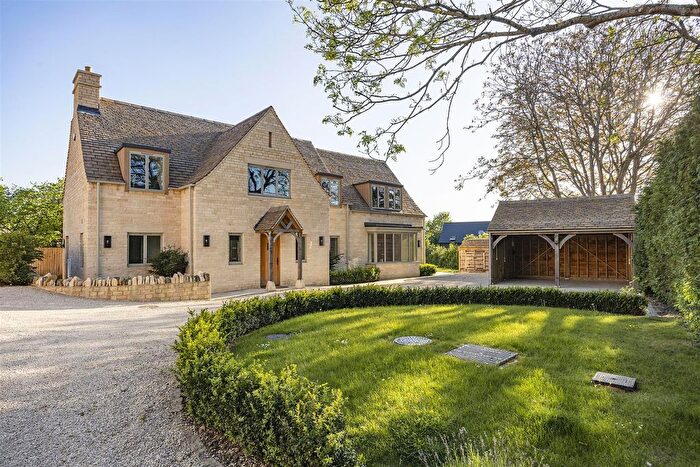 4 Bedroom Detached House For Sale In Noverton Lane, Prestbury, Cheltenham, GL52