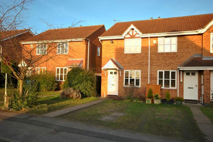 2 Bedroom Town House To Rent In Elterwater Drive, Gamston, NG2