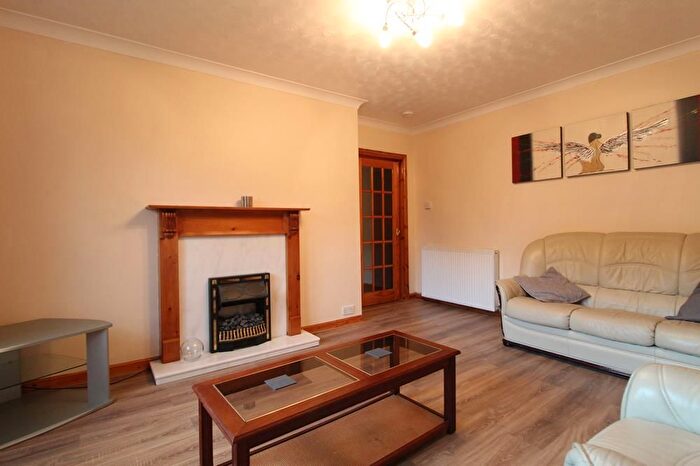 2 Bedroom Flat To Rent In Beattie Avenue, First Floor, AB25