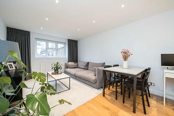 1 Bedroom Flat To Rent In Maynard Close, London, SW6