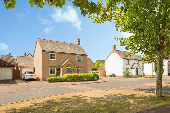 4 Bedroom Detached House For Sale In Chervil Way, Great Cambourne, Cambridge, CB23