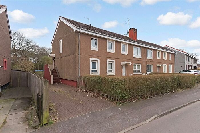 3 Bedroom Flat For Sale In Mingulay Crescent, Milton, Glasgow, G22
