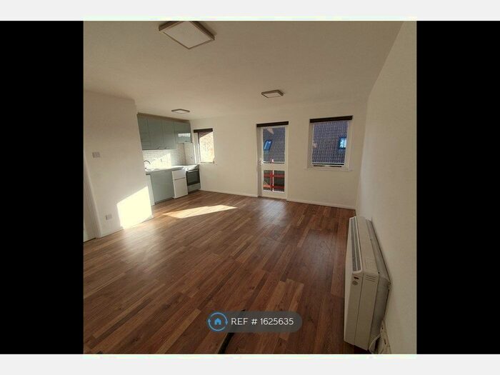 Studio To Rent In Cleve Court, Bristol, BS8