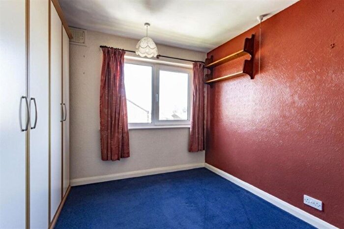 Detached House For Sale In Park Lane, Chesterfield, Derbyshire, S41