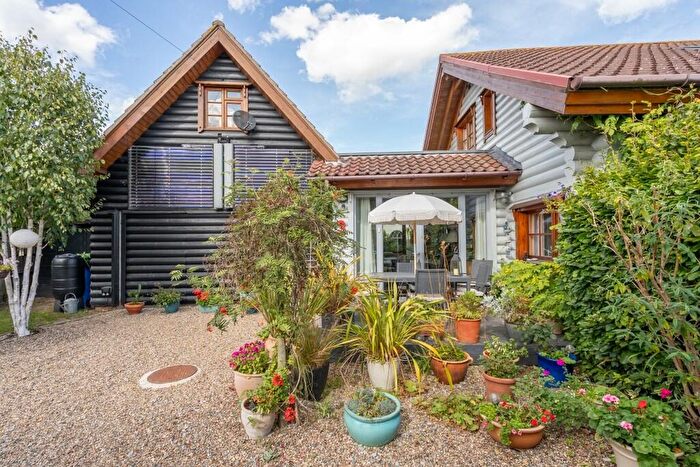4 Bedroom Detached House For Sale In Reydon, Southwold, IP18