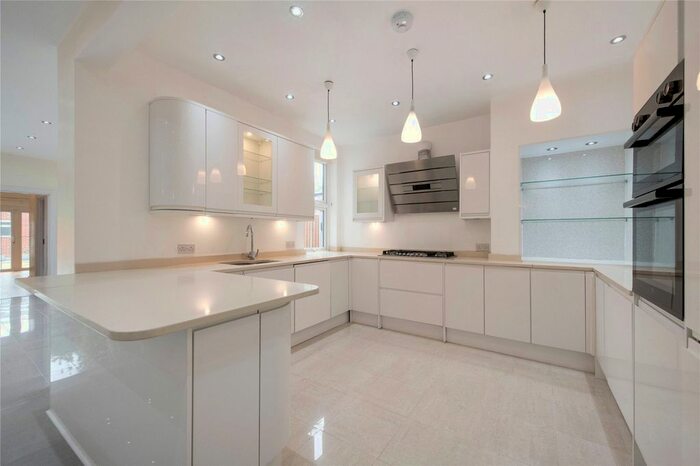 8 Bedroom Property To Rent In Madrid Road, Barnes, SW13