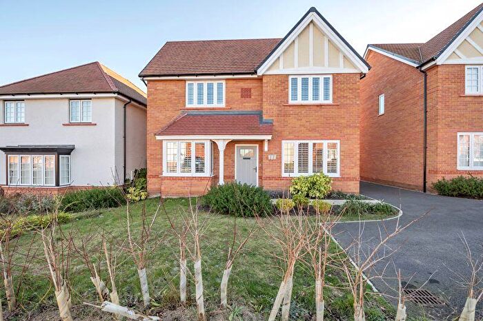 4 Bedroom Detached House For Sale In Windell Drive, Bury St. Edmunds, IP32