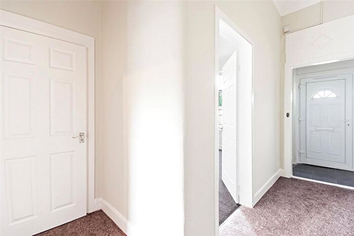 1 Bedroom Flat For Sale In Hamilton Road, Cambuslang, Glasgow, South Lanarkshire, G72
