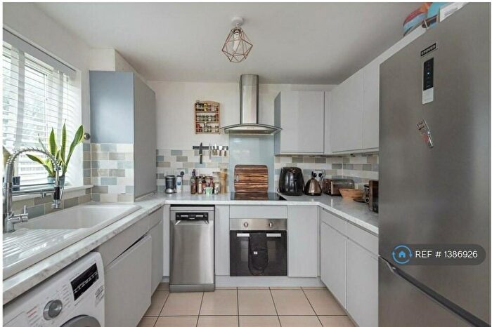 1 Bedroom Flat To Rent In Redbourn House, Redbourn, St. Albans, AL3