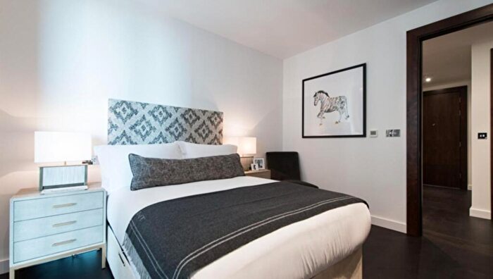 2 Bedroom Apartment To Rent In Charles Clowes Walk, London, SW11