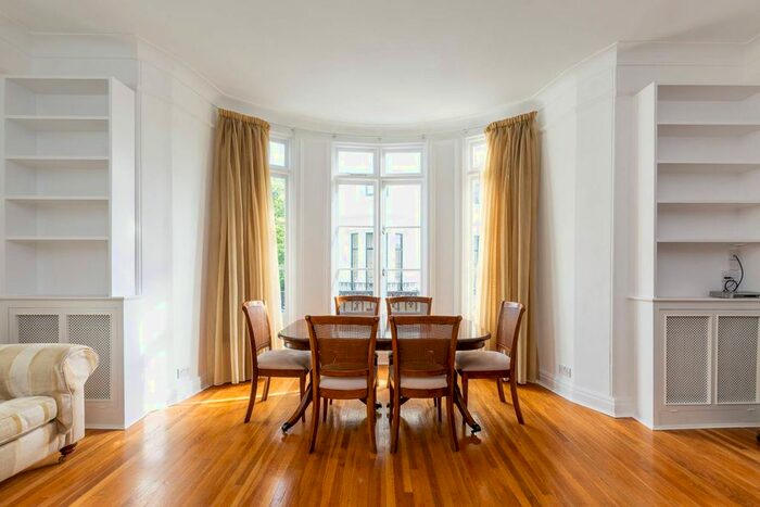 2 Bedroom Flat To Rent In Westbourne Terrace, Bayswater, London, W2