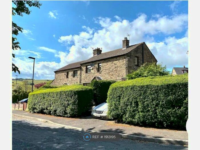 3 Bedroom Semi-Detached House To Rent In Dumfries Avenue, Denshaw, Oldham, OL3