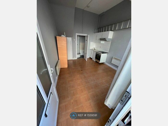 Studio To Rent In London, London, N15