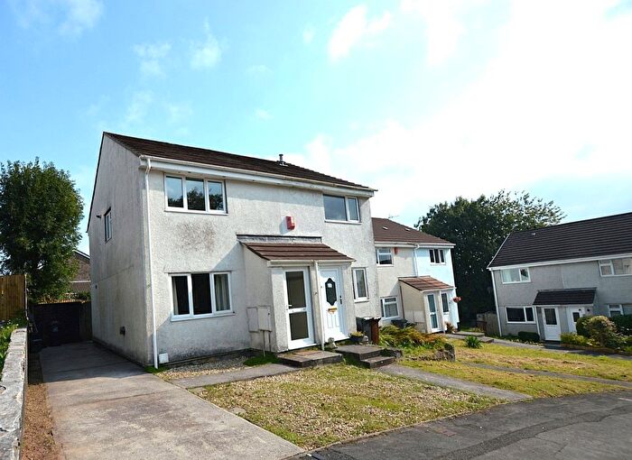 2 Bedroom Semi-Detached House For Sale In Dunsterville Road, Ivybridge, Devon, PL21
